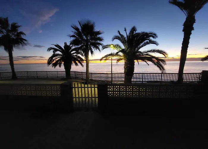 Chalet A 5 Metros Del Mar.Wifi Gratis